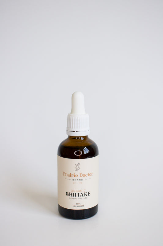 Our organic Shiitake mushroom tincture has been crafted using organic, sustainably sourced Shiitake mushroom fruiting bodies. Shiitake is known for its powerful immune supporting properties as well as its ability to support the digestive system.